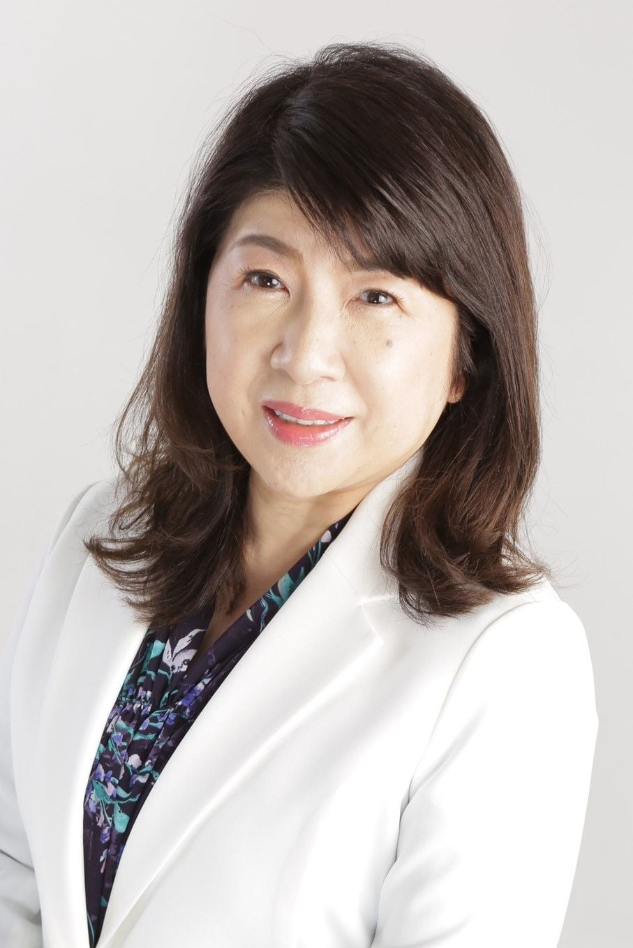 林 朋子